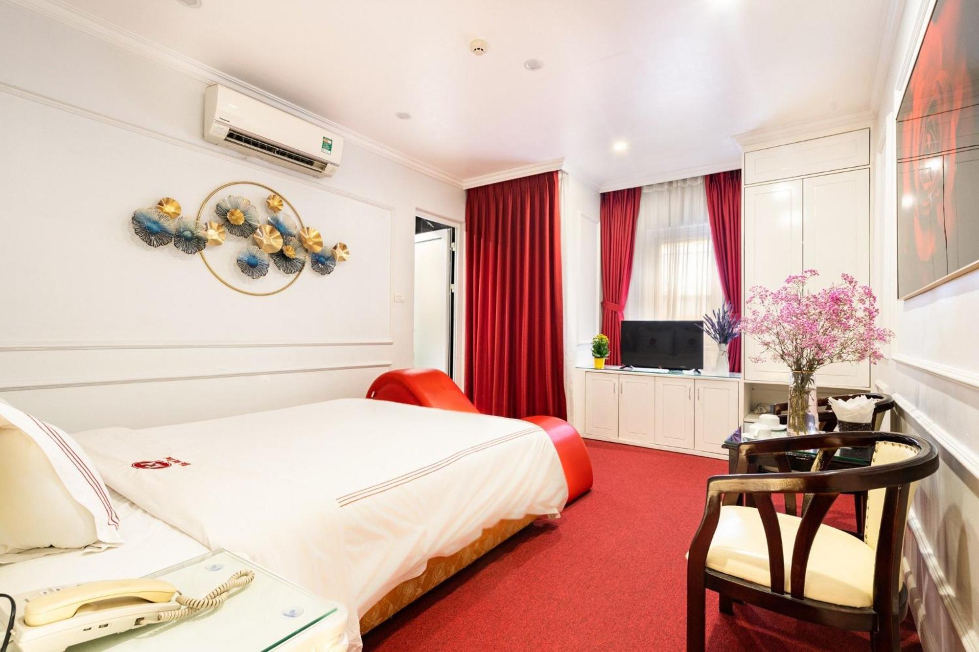 Kieu Anh Hotel - 81 Trung Kinh - By Bay Luxury Hanoi Exterior foto